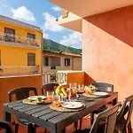 5' From The Sea, With Terrace & Bbq *