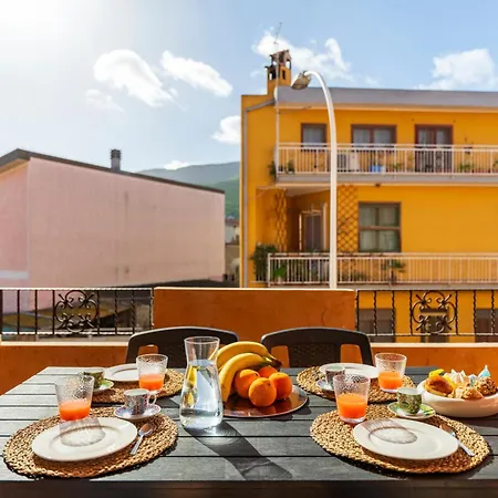 5' From The Sea, With Terrace & Bbq Lägenhet *